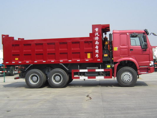 25 tonnes de ZZ3257N3647B 10 Wheeler Euro 2 SINOTRUK Camion benne