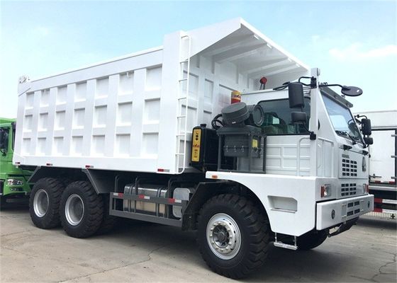 70 tonnes de SINOTRUK de camion à benne basculante